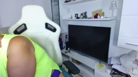 Selenna online show from 07/05/26, 05:42