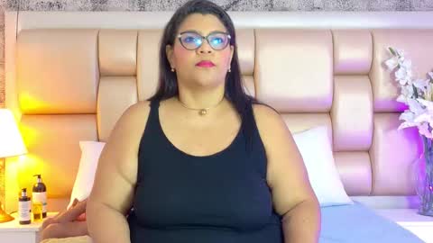 Selenna Cooper online show from 02/16/26, 11:39