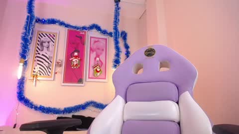 Mayte online show from 12/19/24, 04:57