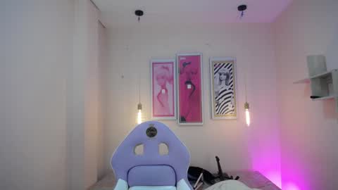 Mayte online show from 01/22/25, 01:11