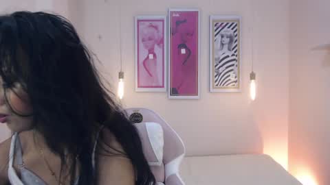 Mayte online show from 01/27/25, 01:19