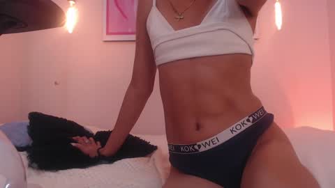Mayte online show from 01/27/25, 04:22