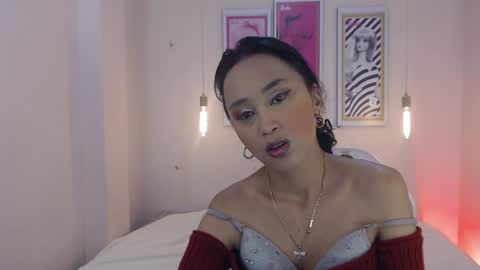 Mayte online show from 01/28/25, 01:16