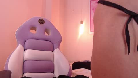 Mayte online show from 02/06/25, 04:25
