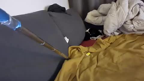 Snapshot of selfiepicdump chatting on 12/17/24, 02:55 Julian Kinky Bi-guy online show from 12/17/24, 02:55