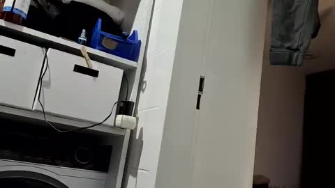 Snapshot of selfiepicdump chatting on 01/19/25, 01:10 Julian Kinky Bi-guy online show from 01/19/25, 01:10