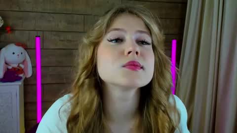 SelinSwarovski online show from 03/08/25, 04:39