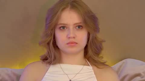 SelinSwarovski online show from 09/20/25, 04:19