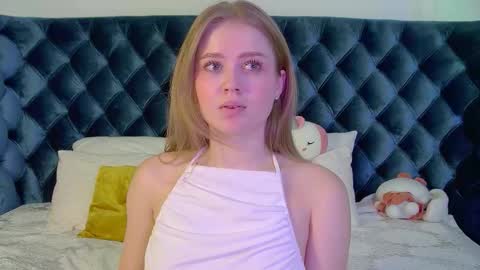 SelinSwarovski online show from 09/28/25, 05:07