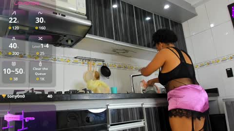 Selket online show from 01/31/25, 02:17