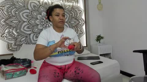 Selket online show from 11/08/25, 11:43