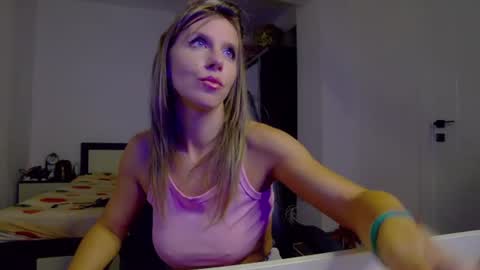 sellena_angel online show from 07/25/26, 04:59