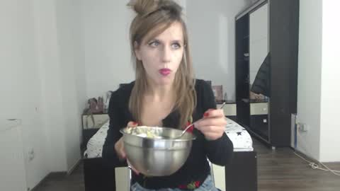 sellena_angels online show from 01/31/25, 11:56