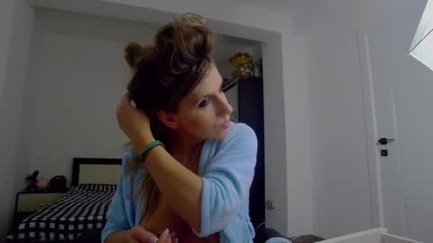 sellena_angels online show from 02/11/26, 04:45