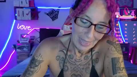 Selvaggia Del Caribe online show from 12/15/25, 05:50