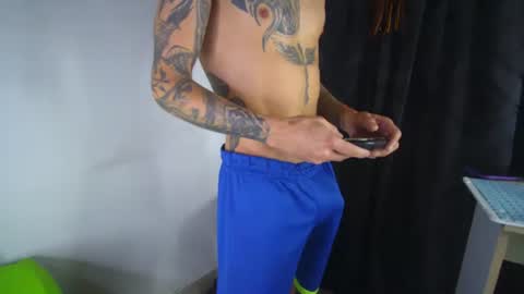 sem_alas online show from 11/23/25, 05:40