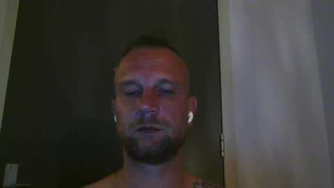 Snapshot of sence08 chatting on 10/26/25, 10:58 sence08 online show from 10/26/25, 10:58