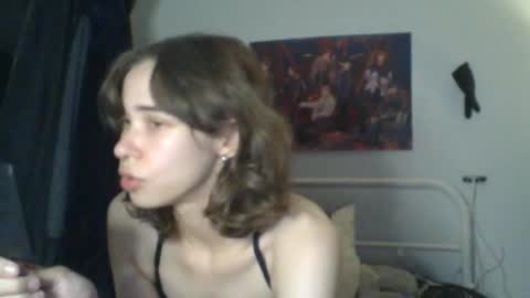 goddess esme  online show from 09/14/25, 12:10