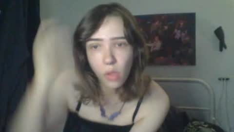 goddess esme  online show from 10/25/25, 12:18