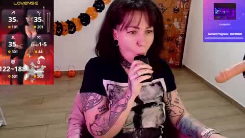 senorita_dakota online show from 10/19/25, 09:37
