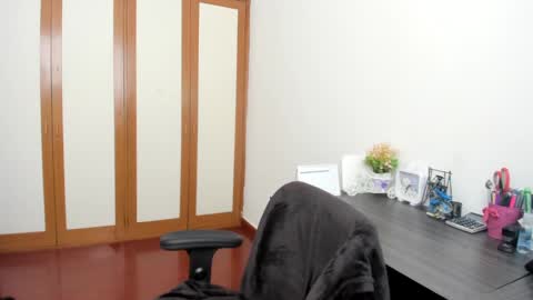 Samantha -  online show from 12/06/24, 05:33