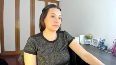 Samantha -  online show from 12/06/24, 08:40