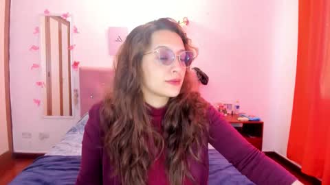 Samantha -  online show from 10/22/25, 07:02