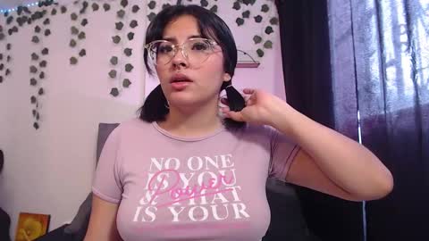 Snapshot of sensual_flame chatting on 02/22/25, 08:31 Camille and sophie online show from 02/22/25, 08:31