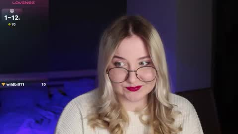 Ilona online show from 04/27/26, 11:36