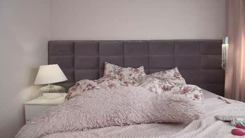 Jasmine online show from 03/22/26, 08:40