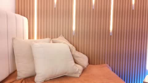 Sensual Kim77 online show from 07/03/26, 01:17