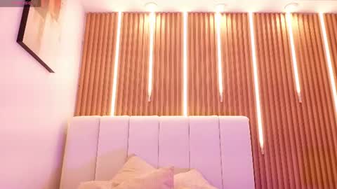 Sensual Kim77 online show from 07/09/26, 12:31