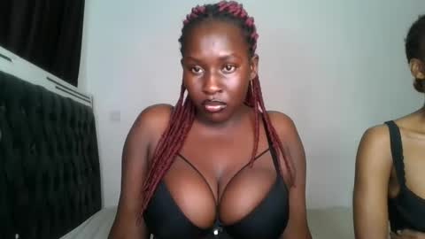Snapshot of sensual_ria chatting on 06/10/26, 06:40 sensual_ria online show from 06/10/26, 06:40