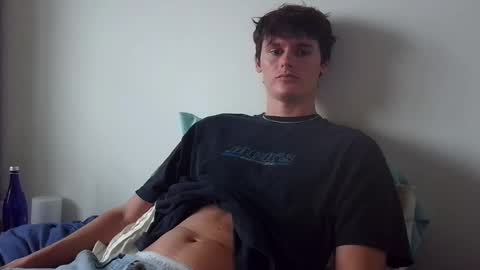 Snapshot of sensualalien chatting on 09/09/25, 10:42 Cam online show from 09/09/25, 10:42