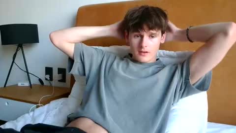 Snapshot of sensualalien chatting on 02/10/26, 11:20 Cam online show from 02/10/26, 11:20