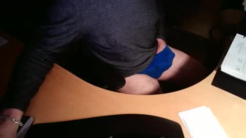 Snapshot of sensualgentlem chatting on 02/05/26, 01:21 Sensually Yours online show from 02/05/26, 01:21