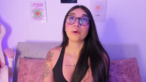 Snapshot of sensualhaven_ chatting on 01/12/25, 12:49 sensualhaven_ online show from 01/12/25, 12:49