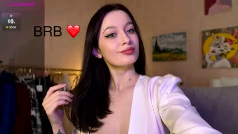 Snapshot of sensuallucy233 chatting on 12/23/25, 05:49 sensuallucy233 online show from 12/23/25, 05:49