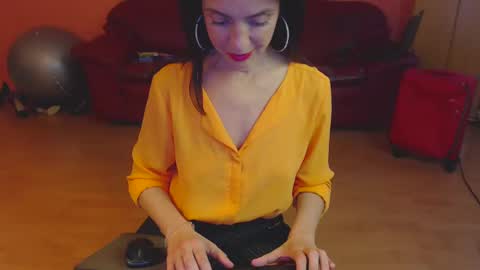 sensualmyra online show from 01/24/25, 01:47