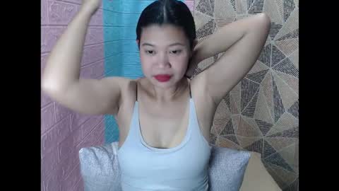 Snapshot of sensuouslips chatting on 09/17/25, 01:13 SensuousLips online show from 09/17/25, 01:13