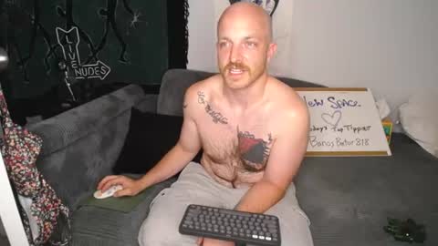 Snapshot of sensuoussativas chatting on 08/01/26, 02:44 The Sensuous Sativas online show from 08/01/26, 02:44