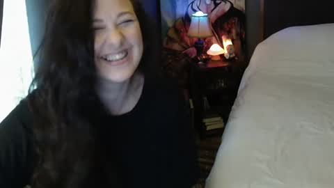 Tara online show from 02/21/25, 01:33