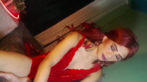 Snapshot of senyora_evangelista chatting on 04/26/26, 11:24 senyora_evangelista online show from 04/26/26, 11:24