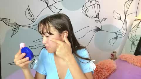 serafina_ online show from 10/16/25, 12:39