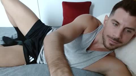 Snapshot of serafino94 chatting on 02/13/25, 11:17 serafino94 online show from 02/13/25, 11:17