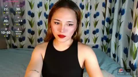 Snapshot of seraphinaheather chatting on 06/22/26, 05:37 Chloe online show from 06/22/26, 05:37