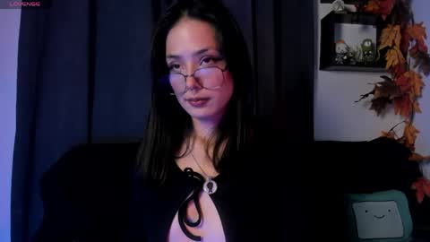Snapshot of seraphine_hell chatting on 05/19/26, 05:25 seraphine online show from 05/19/26, 05:25