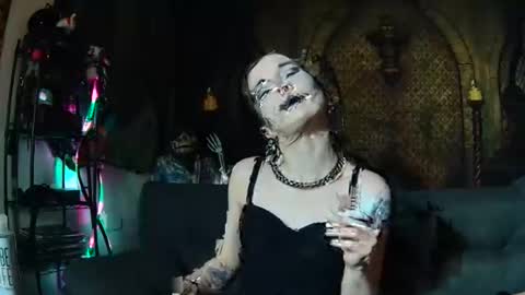 Seraphin Munster online show from 10/29/25, 05:58