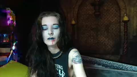 Seraphin Munster online show from 04/01/26, 06:16