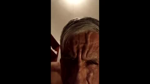 Snapshot of serch050160 chatting on 02/18/26, 01:56 serch050160 online show from 02/18/26, 01:56